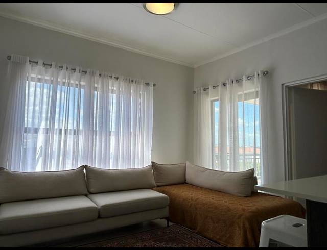 1 BEDROOM PROPERTY TO RENT IN SANDOWN